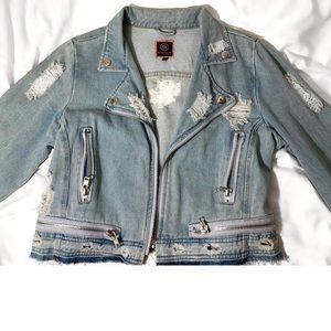Distressed Jean Zipper Jacket Large